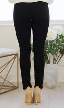 Classic Audrey Skinny in Black