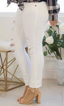 Every Day White Distressed Skinny